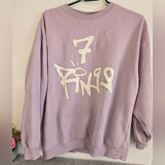 Ariana Grande Sweaters - H&M Divided 2019 Ariana Grande 7‎ Rings Concert Tour Sweatshirt Size S Purple